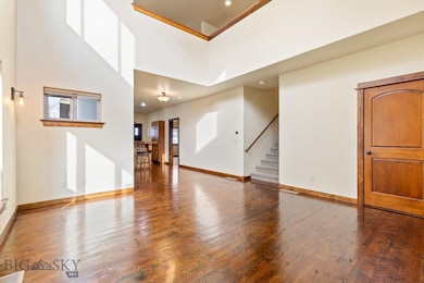 Living Area, Solid Wood Floors