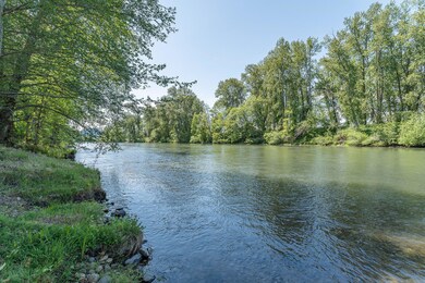 3130 S River Rd, Grants Pass, OR 97527 - photo 3