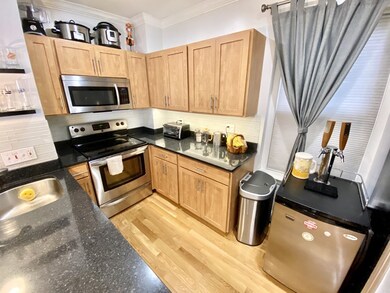 38-RA Charter St unit 2, Boston, MA 02113 - photo 5