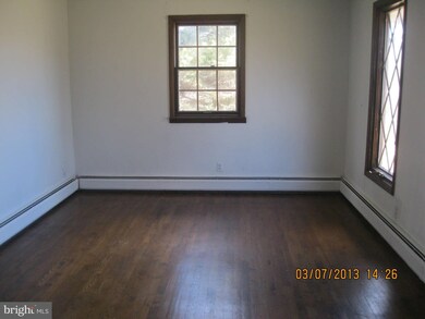 8610 Kip Dr, Owings, MD 20736 - photo 2