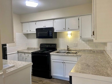 2494 Etiwan Ave unit 8i, Charleston, SC 29414 - photo 4