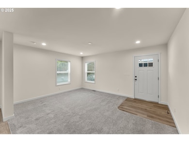 112 Twin Oaks Loop, Winston, OR 97496 - photo 7