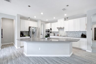 11212 Hill Top Bend, Helotes, TX 78023 - photo 7