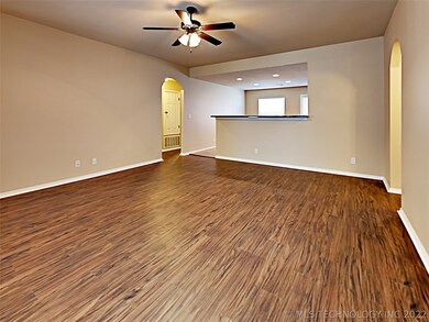 2604 W El Dorado St, Broken Arrow, OK 74011 - photo 4