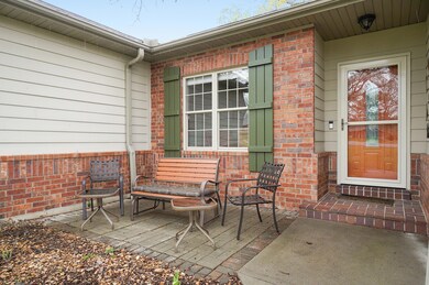 11 Bridgeview Dr, Kimberling City, MO 65686 - photo 2