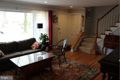 2212 Primrose Dr, Falls Church, VA 22046 - photo 7