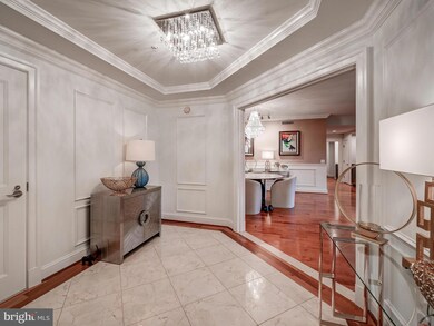 The Ritz-Carlton Residences, Baltimore, MD 21230 - photo 2