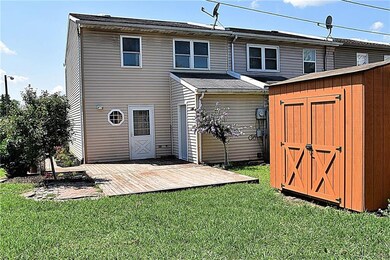 535 Colonial Dr, East Greenville, PA 18041 - photo 6