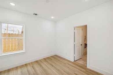 111 Milby St, Houston, TX 77003 - photo 4