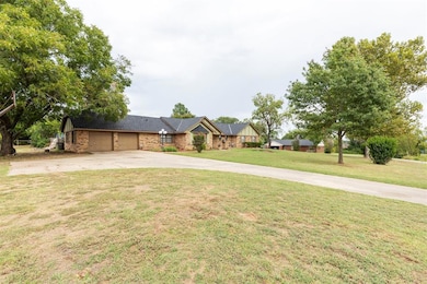45210 Hardesty Rd, Shawnee, OK 74801 - photo 3