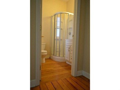 14 Lincoln St unit 2, Newport, RI 02840 - photo 6