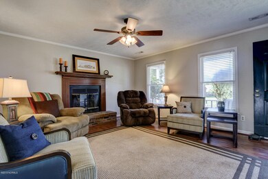 4428 Jason Ct Wilmington NC-large-007-03