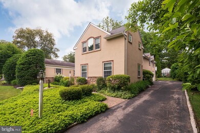 211 Old Lancaster Rd, Devon, PA 19333 - photo 2