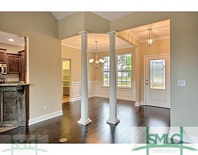 Foyer. Foyer Entrance Open to the Dining & Family 