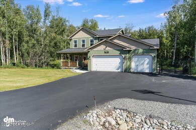 41-Front Yard_ELI00756