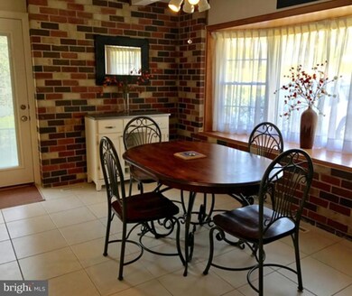 unlisted-address, Fairfax, VA 22032 - photo 5