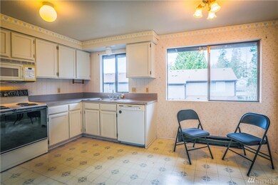 5025 81st Place SW unit 8, Mukilteo, WA 98275 - photo 3