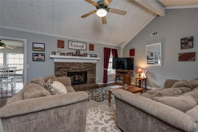  
1600 S 26th Pl Rogers, AR 72758