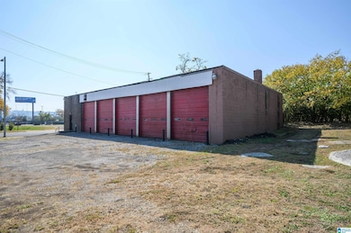 1108 Rev Abraham Woods Jr Blvd, Birmingham, AL 35285 - photo 6