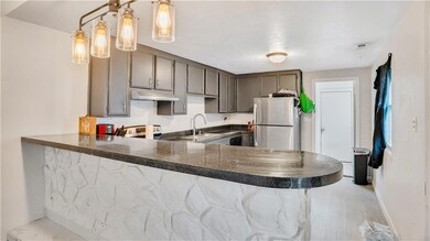 835 Brown Ave, Osawatomie, KS 66064 - photo 2