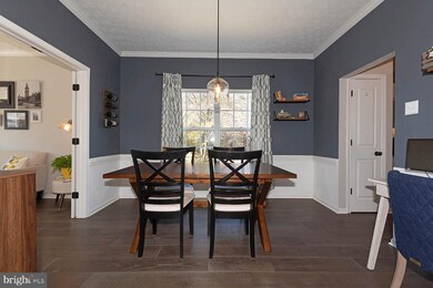 2454 Hightee Ct, Crofton, MD 21114 - photo 7