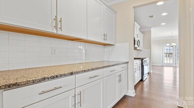 293 Fox Cove Rd, Hendersonville, NC 28792 - photo 7