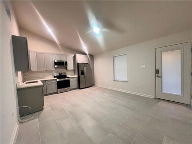 20 x 14 living room & kitchen