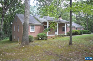 857 Advance Mills Rd, Ruckersville, VA 22968 - photo 2