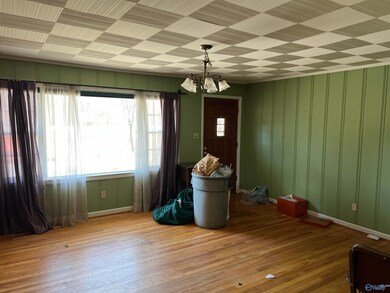 511 W Grand Ave, Rainbow City, AL 35906 - photo 6