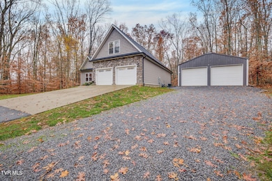 262 Allenwood Dr, Surgoinsville, TN 37873 - photo 3