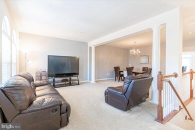 908 Hall Station Dr unit 201, Bowie, MD 20721 - photo 3