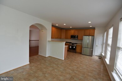 21821 Ladyslipper Square, Ashburn, VA 20147 - photo 4