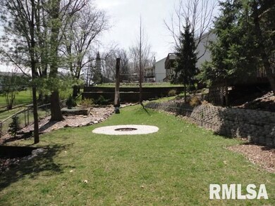 1925 14th St, Bettendorf, IA 52722 - photo 7