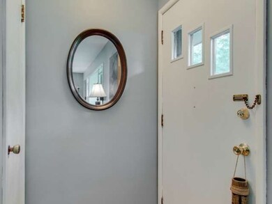 0N468 Ellis Ave, Wheaton, IL 60187 - photo 4