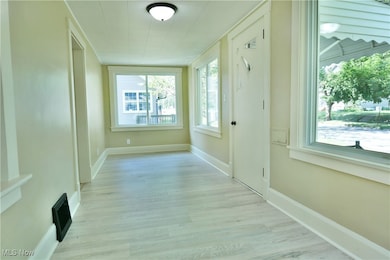 726 5th St, Struthers, OH 44471 - photo 6