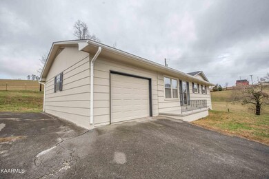 5886 Highway 92, Rutledge, TN 37861 - photo 2