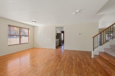 04-Living Room