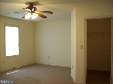 16 Greenbriar Dr, Myerstown, PA 17067 - photo 7