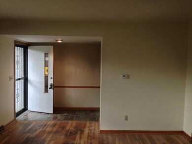 1313 Ironwood Dr, Columbus, OH 43229 - photo 3