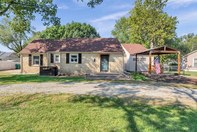 21 N Beech Rd, Wichita, KS 67206 - photo 4