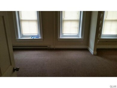 633 N 6th St unit 2, Allentown, PA 18102 - photo 6