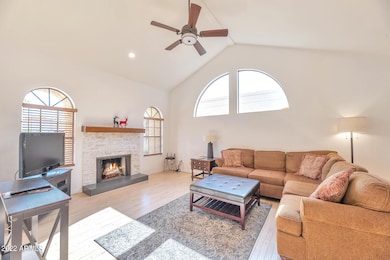 10566 N 87th Place, Scottsdale, AZ 85258 - photo 2