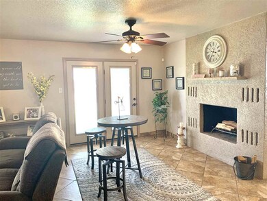 2611 19th St, Alamogordo, NM 88310 - photo 3