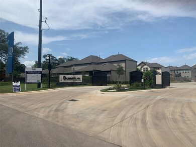 1957 Laverne St, Houston, TX 77080 - photo 2