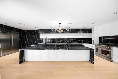 5220 N 31st Place, Hollywood, FL 33021 - photo 6