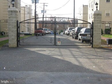 3214 8th St SE unit 4, Washington, DC 20032 - photo 4