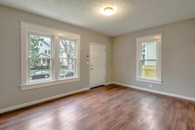 123 N Warren Ave, Columbus, OH 43204 - photo 5