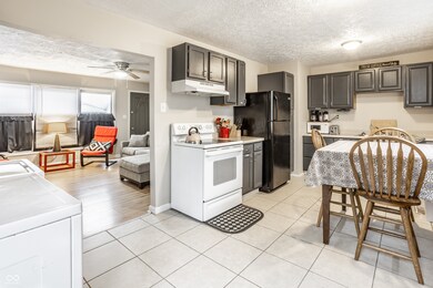 2526 English Ave, Indianapolis, IN 46201 - photo 4