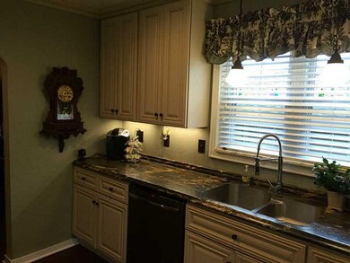 Kitchen. Gorgeous kitchen to entertain