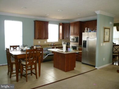 715 Macdill Rd, Middle River, MD 21220 - photo 6